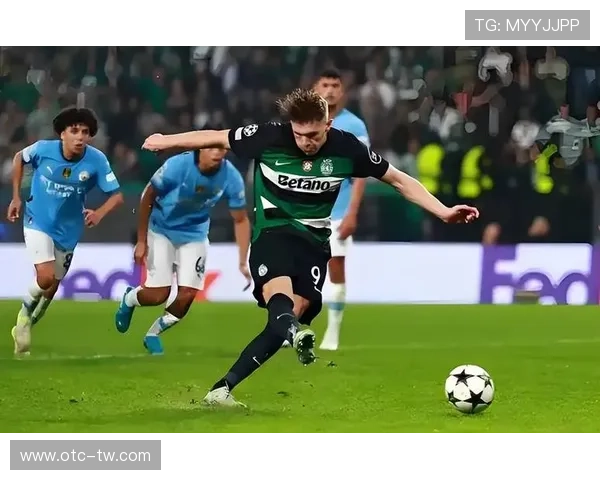 足球明星因伤病晕倒现场视频曝光引发球迷热议与担忧