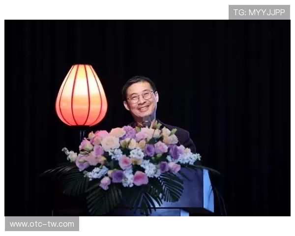 足球明星蔡伟的职业生涯与成就全景回顾及个人发展历程分析 足球明星蔡伟的职业生涯与成就全景回顾及个人发展历程分析